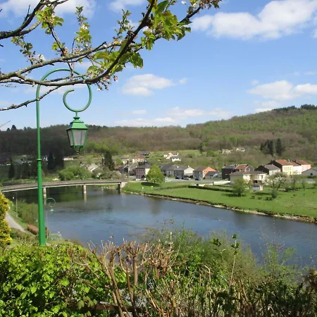Hébergement de vacances Maison L'hirondelle Rustique à