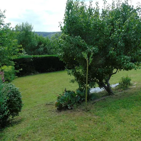 Maison L'hirondelle Rustique à Hébergement de vacances