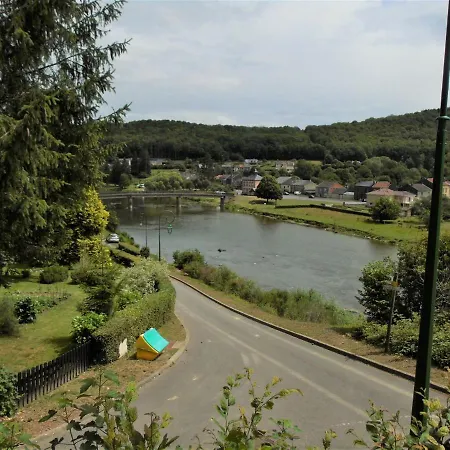 Maison L'hirondelle Rustique à * Tournavaux